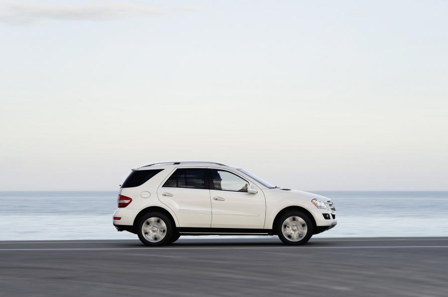  Mercedes-Benz ML-Class 2009 года  (фото 41 из 66)